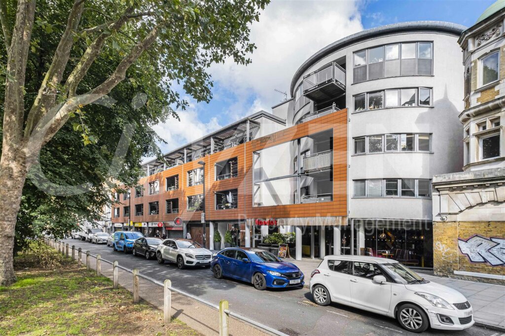 The Chronos Building, Mile End Road